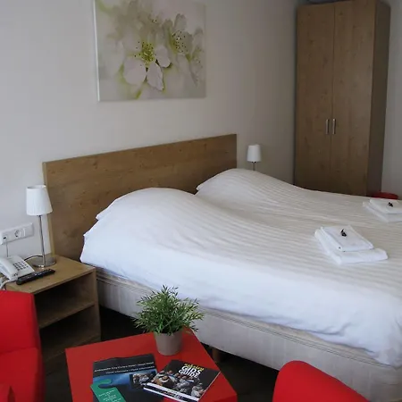 Otel Joops City Centre 2*