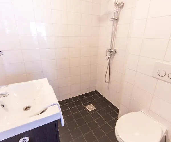 يووبس سيتي سنتر فندق