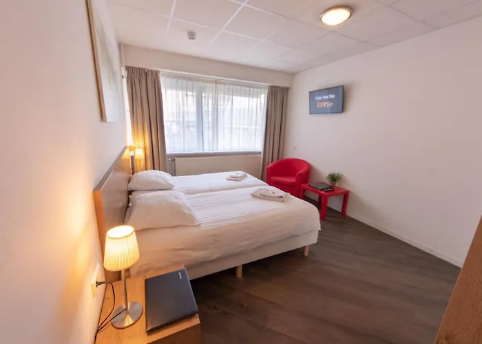 يووبس سيتي سنتر 2*