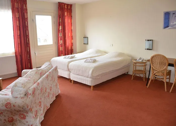 Joops City Centre Hotel